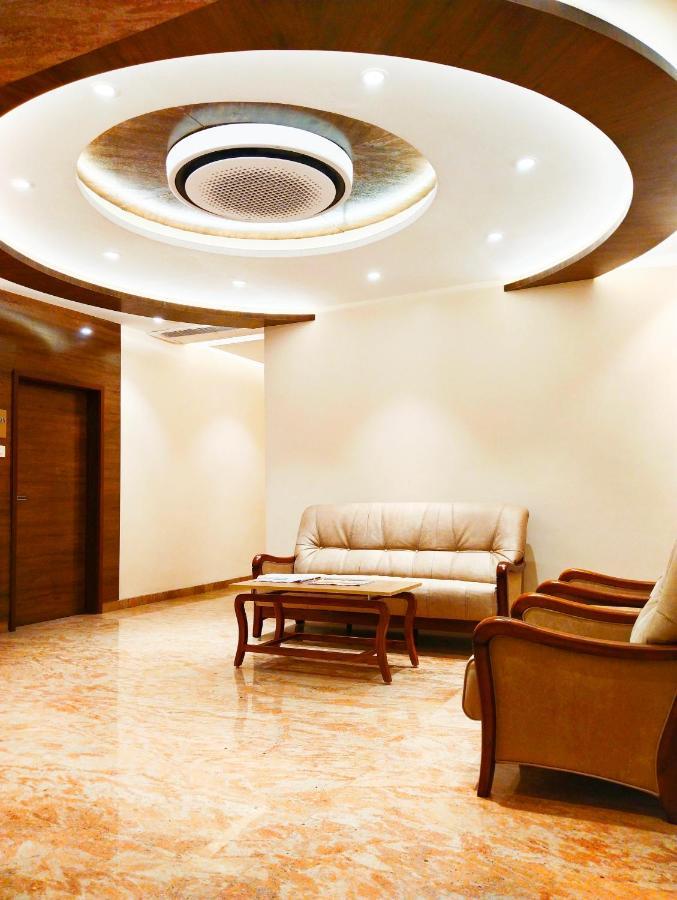 The Paradise Hotel - Luxury Stay Kanchipuram Bagian luar foto